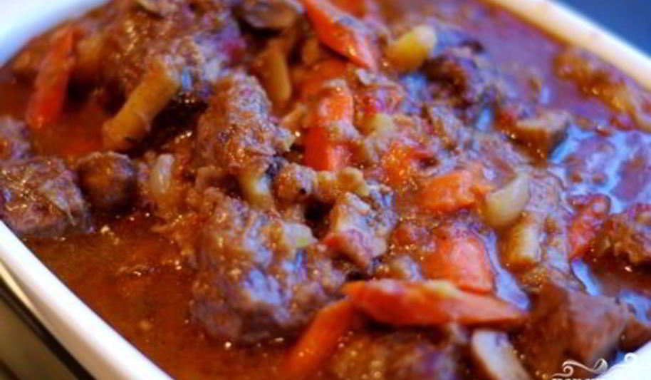 Рецепт жаркого из говядины в духовке