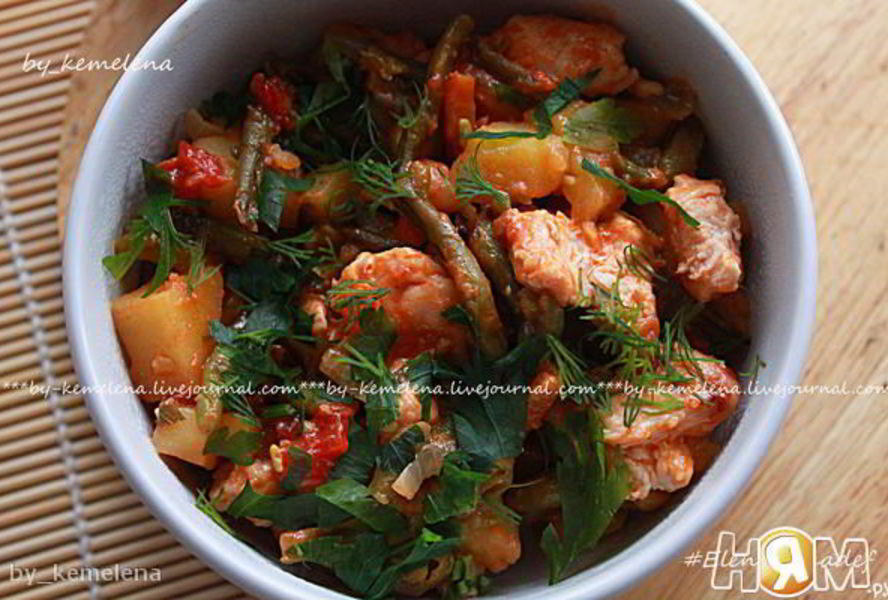 Жаркое из индейки со стручковой фасолью