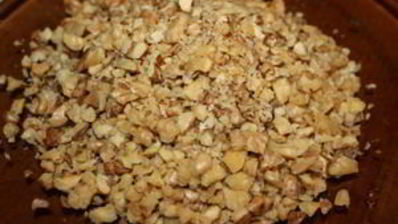 жаркое из курицы с изюмом в горшочках