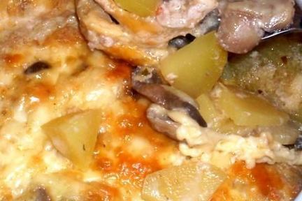 Жаркое из сердечек с грибами в горшочке