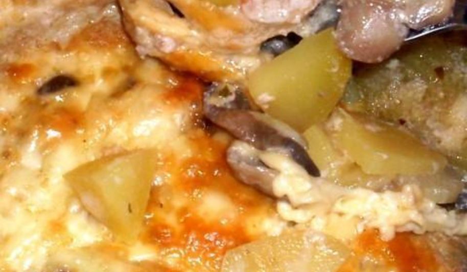 Рецепт жаркого из сердечек с грибами в горшочке