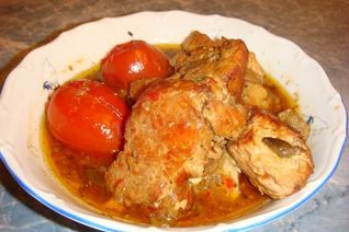 Жаркое из свинины с грибами и баклажанами