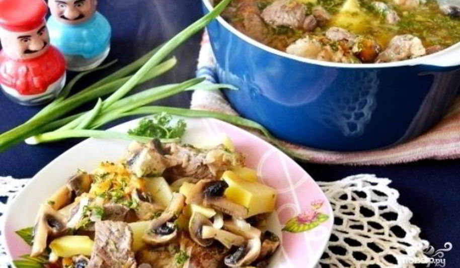 Рецепт жаркого из свинины с картофелем и грибами