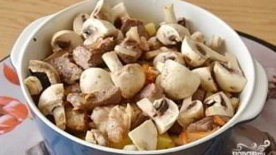 жаркое из свинины с картофелем и грибами