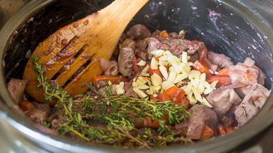 жаркое из свиного сердца с брюссельской капустой