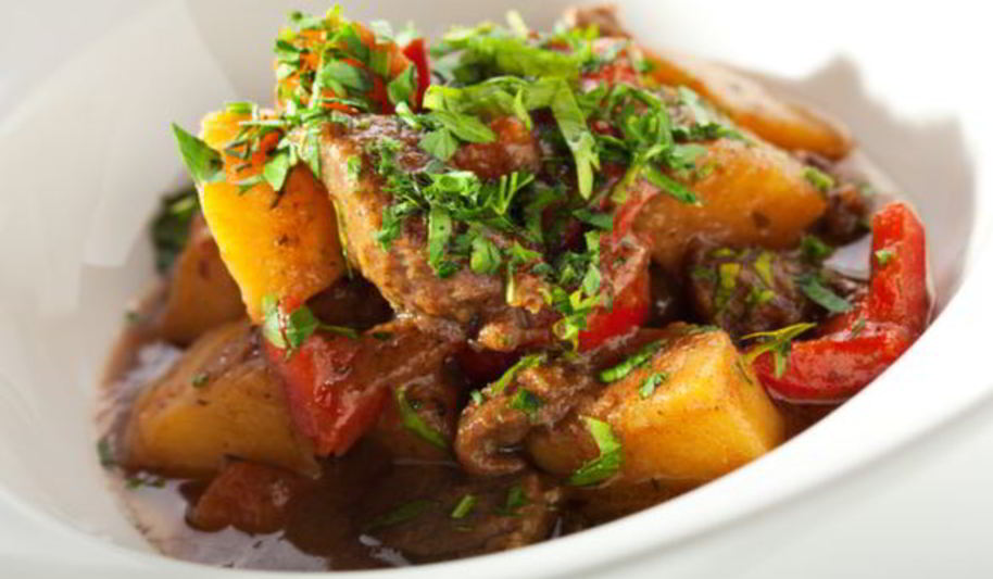 Рецепт жаркого по-домашнему с пряными травами