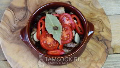 жаркое по-домашнему в горшочках