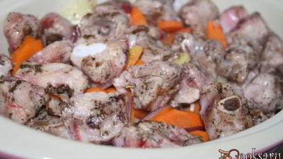 жаркое под хлебной корочкой