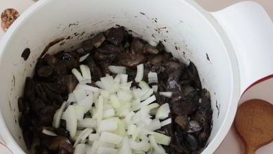 жаркое с грибами и картошкой