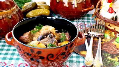 жаркое с грибами в горшочках