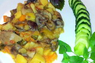 Жаркое с грибами в мультиварке