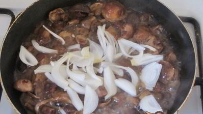 жаркое с маслятами