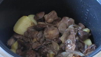 жаркое с маслятами