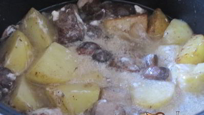 жаркое с маслятами