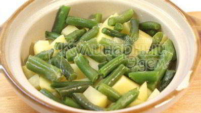 жаркое с стручковой фасолью и опятами