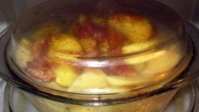 жаркое с тушенкой