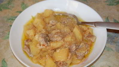 жаркое со свининой в горшочках