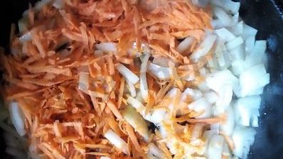 жаркое телятина в духовке с солеными огурцами