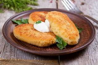 Картофельные зразы с грибной и мясной начинкой