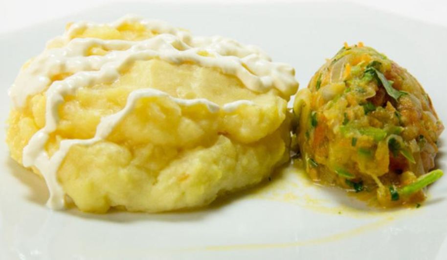 Рецепт картофельных зраз с капустой и кабачковой икрой