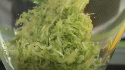 картофельные зразы с капустой и кабачковой икрой