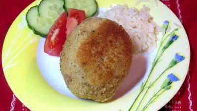 куриные зразы с яйцом и луком и шотландское яйцо