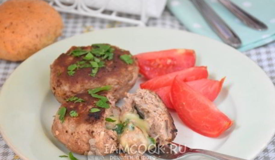 Рецепт мясных зраз с сыром