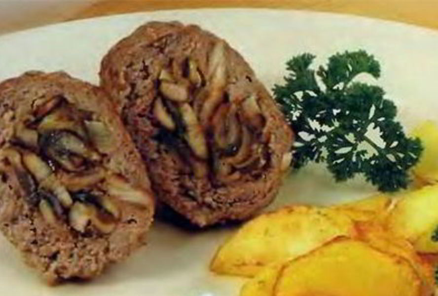 Зразы из свиного окорока с грибами