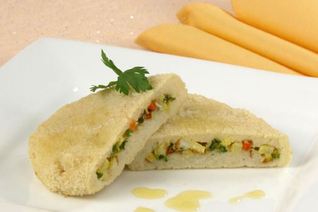 Зразы манные с омлетом и морковью