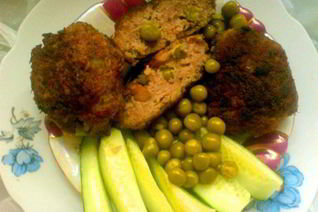 Зразы мясные с бобовыми
