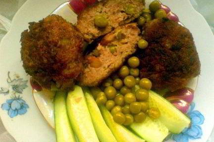 Зразы мясные с бобовыми