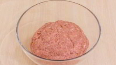 зразы мясные с яйцом и луком