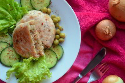 Зразы с геркулесом и жареным луком