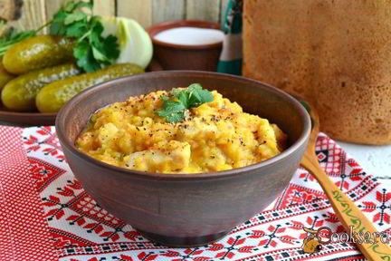 Гороховая каша со свининой в мультиварке