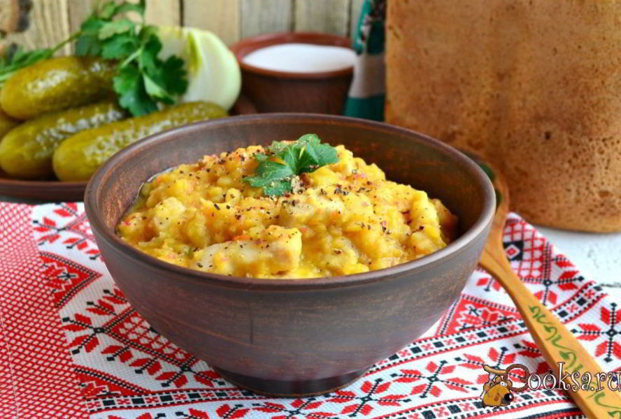 Гороховая каша со свининой в мультиварке