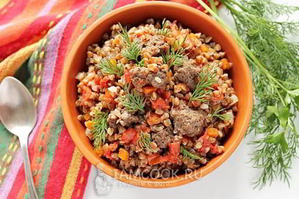 Гречка по-купечески с фаршем в мультиварке
