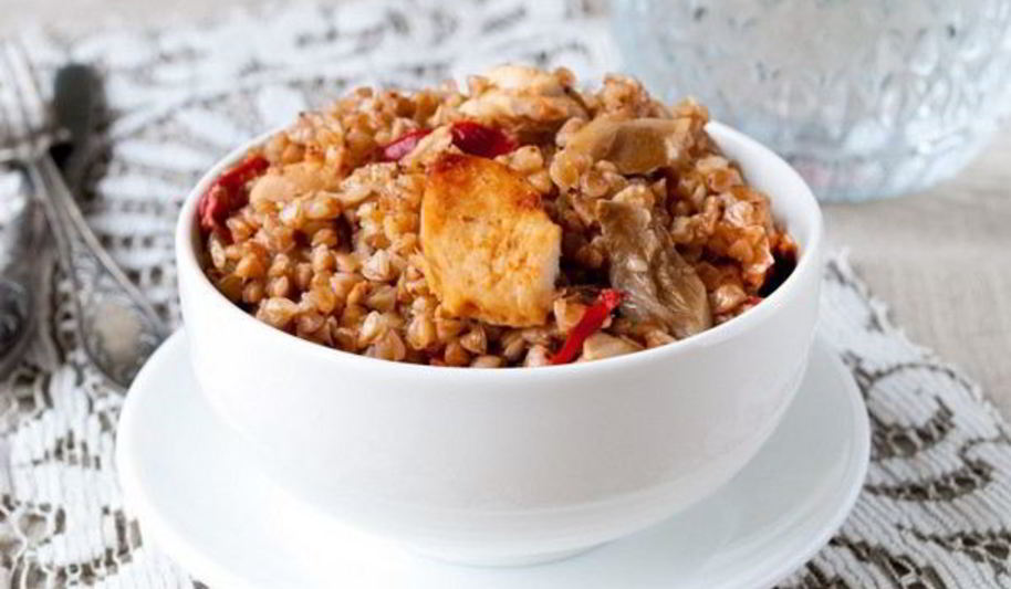 Рецепт гречки по-купечески с мясом в сковороде