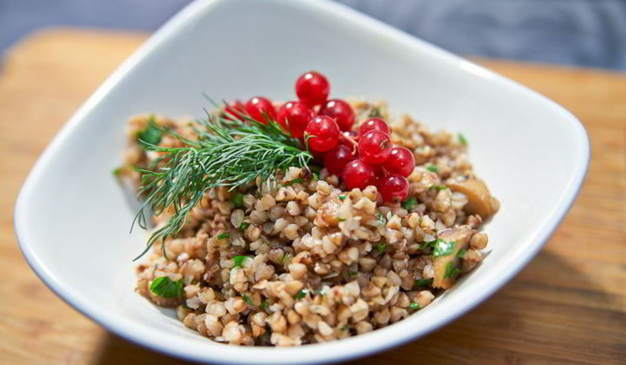 Рецепт гречки с белыми грибами и шампиньонами