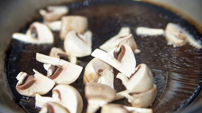 гречка с белыми грибами и шампиньонами