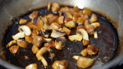 гречка с белыми грибами и шампиньонами