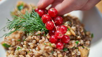 гречка с белыми грибами и шампиньонами