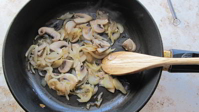 гречка с грибами и отбивной