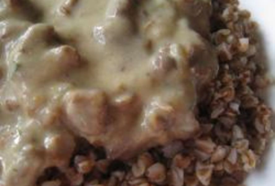 Гречка с лисичками в сливочном соусе