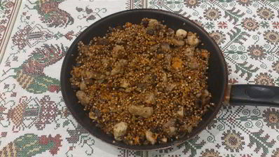 гречка с мясом в горшочках