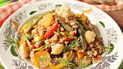 гречка с овощами на сковороде