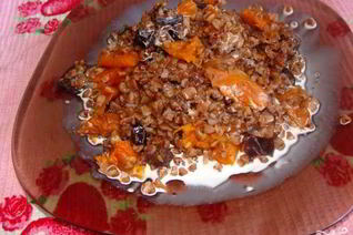 Гречка с сухофруктами