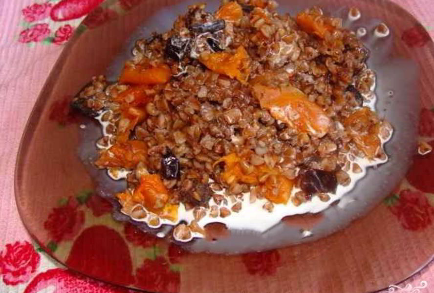 Гречка с сухофруктами