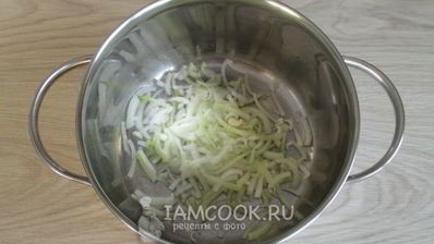 гречка с тушенкой в кастрюле