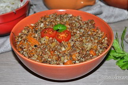 Гречка с тушенкой