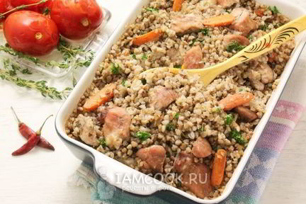 Гречка со свининой в духовке